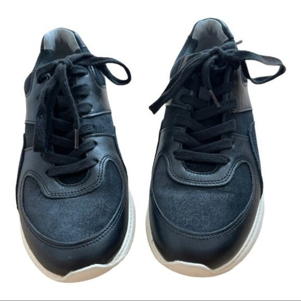 EVERLANE Black Tread Sneakers Size 9